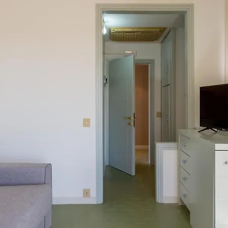 Residence Marina Di Cecina Lägenhetshotell 3*